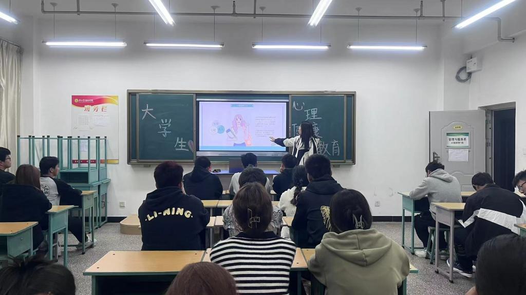 班会与团课 (1)